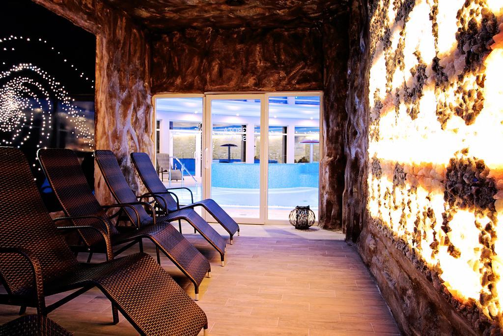 Tristan Hotel & Spa Kąty Rybackie エクステリア 写真