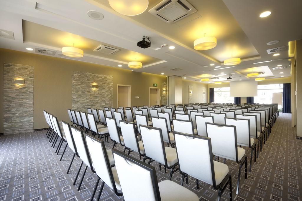 Tristan Hotel & Spa Kąty Rybackie エクステリア 写真